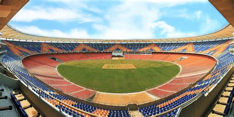 10 Biggest Cricket Stadiums in India