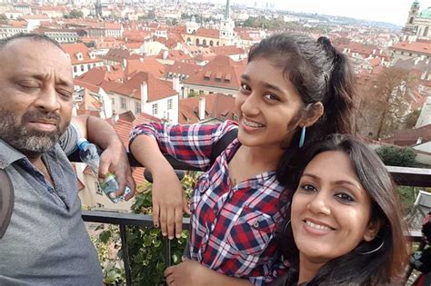 Actors Chethan, Devadarshini and their daughter Niyathi - Suryan FM