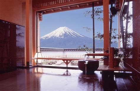 9 Most Amazing Hotels in Japan – Touropia Travel