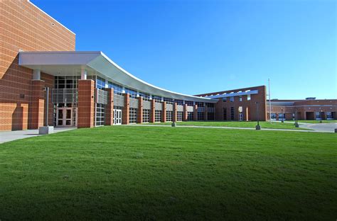 Royse City High School - Claycomb Associates, Architects