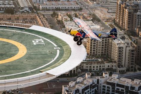 Red Bull air racing pilot makes unprecedented plane landing on Dubai's ...