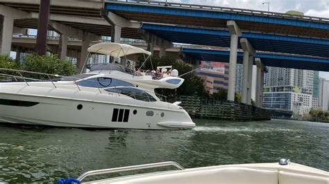 Boating Miami River through Biscayne Bay. - YouTube