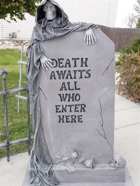 My take on a very popular Grim Reaper design. Halloween. Tombstones ...