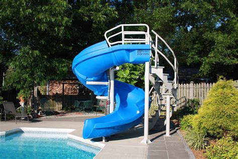 Residential Water Slides | Aquatic Mechanical Engineering (800) 766-5259