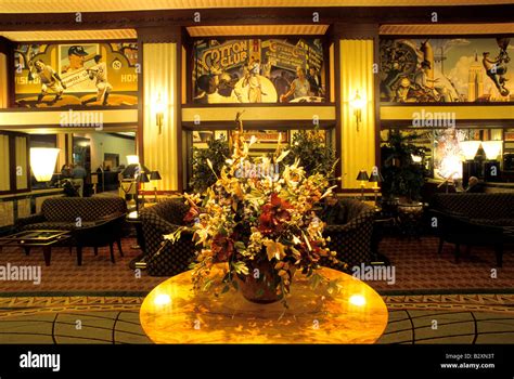 Edison Hotel New York High Resolution Stock Photography and Images - Alamy