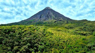 Costa Rica Honeymoon Packages & Romantic Vacations | 2023