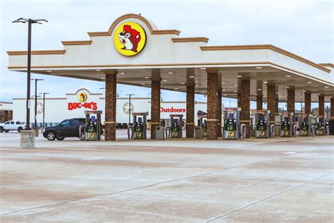 The 5 Best Gas Stations in Texas | Texas Heritage for Living