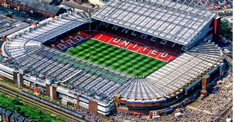 Manchester United: Old Trafford continues to look a tired and jaded stadium