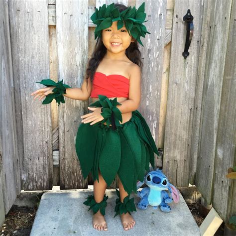 Lilo inspired hula skirt | Hula skirt, Lilo costume, Baby girl ...