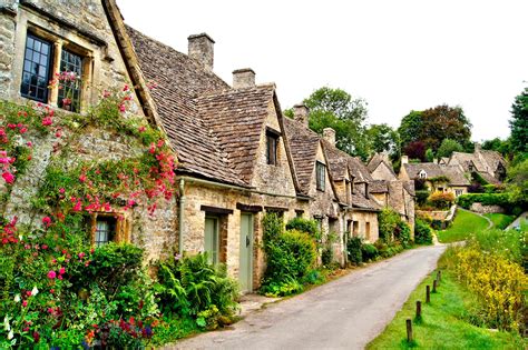 Cotswolds : A Destination Guide | Holiday Cottages UK