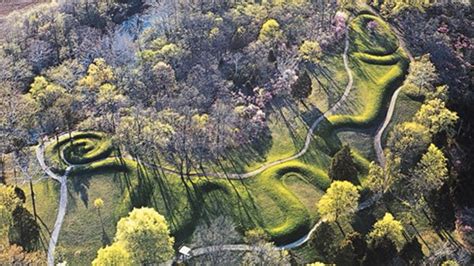 Sacred Landscape: Native American Effigy Mounds - EarthSanctuaries