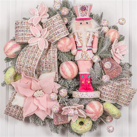 Candy Christmas Decorations: 20+ The Most Delicious Festive Trend