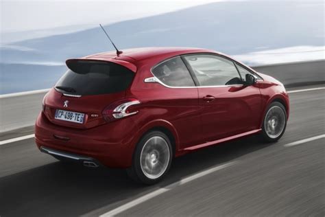 Peugeot 208 GTi | Reviews, Test Drives | Complete Car