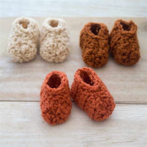 Super Easy Baby Booties Crochet Pattern