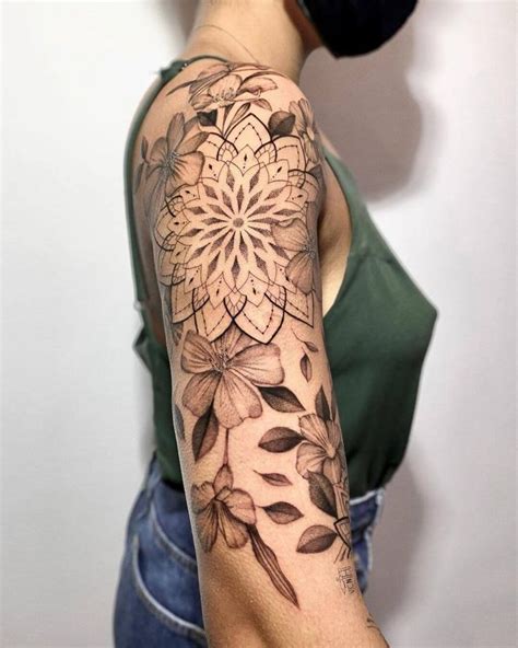 #Tattoos,Floral Mandala Tattoo | Floral mandala tattoo, Mandala tattoo ...