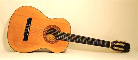 Beginner Acoustic Guitar-Sunlite GCN 800 - San Marino Music Center