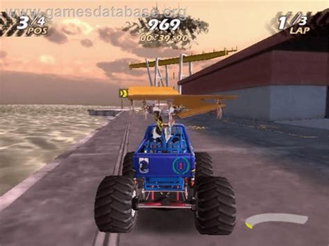 Monster Jam: Maximum Destruction - Sony Playstation 2 - Artwork - In Game