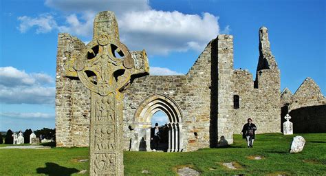 CLONMACNOISE, dónde ver cruces celtas en Irlanda: horarios, precios ...