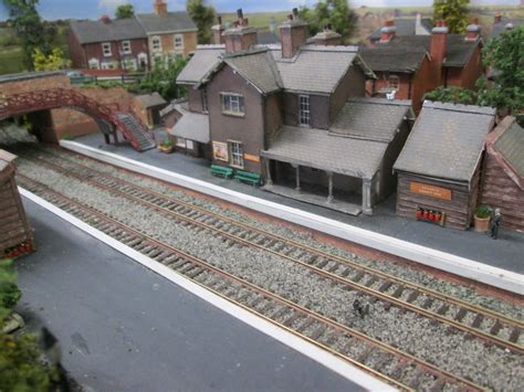 Hornby TT:120 Resin Buildings - Hornby - RMweb