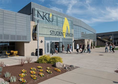 الدراسة في Northern Kentucky University أمريكا | جامعة شمالى كنتاكى