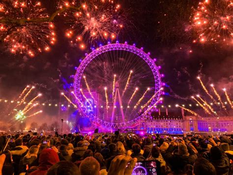 London Fireworks Show Returns In Person For New Year's Eve 2023