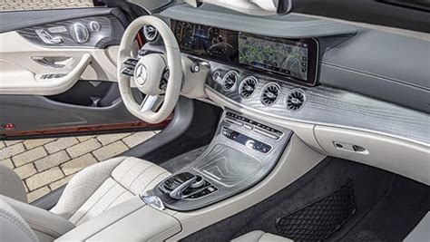 2021 Mercedes-Benz E-Class Cabriolet Interior | Mercedes-Benz of Chicago