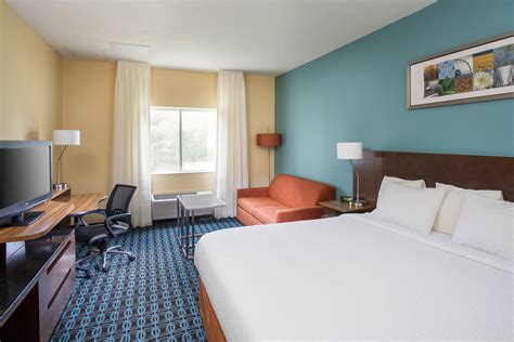 Fairfield Inn | Fairfield inn, Luxury hotel, Suites