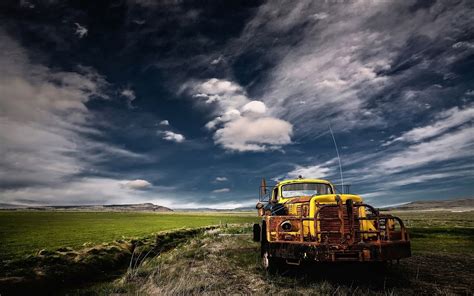 3840x2160 resolution | yellow truck, landscape, nature, mist, old HD ...