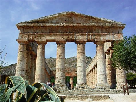 Segesta Temple in Sicily | Far Horizons