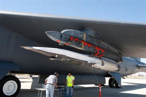 X-51A Waverider fails to reach full power in second hypersonic test flight