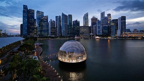 Photos: Peek Inside The Futuristic Floating Apple Store That Is About ...