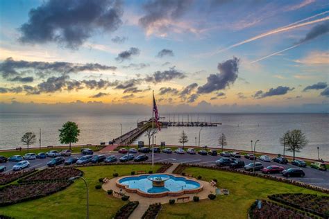 What To Do At And Around Fairhope Municipal Pier