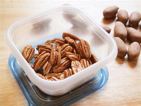 How to Shell Pecans: 13 Steps (with Pictures) - wikiHow