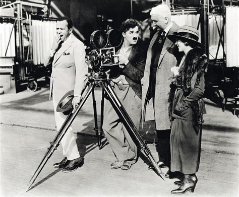 Douglas Fairbanks and Charlie Chaplin - Silent Movies Photo (24997794 ...