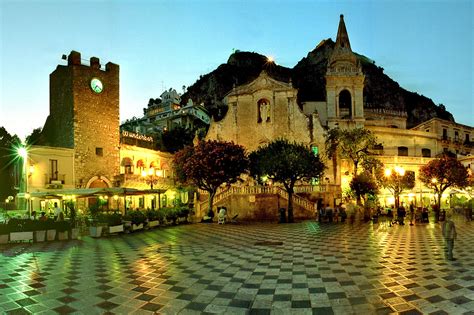 5 Best Things to Do After Dinner in Taormina - Where to Go in Taormina ...