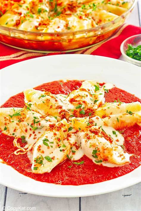 Olive Garden Giant Cheese Stuffed Shells - CopyKat Recipes