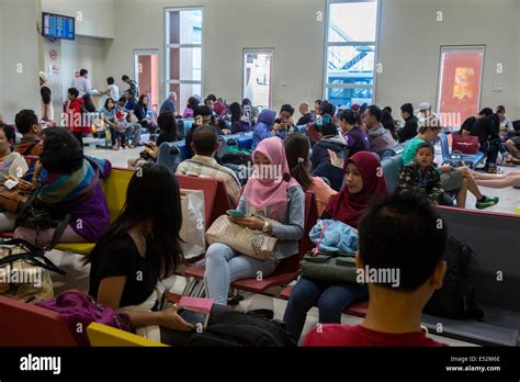 Denpasar bali airport hi-res stock photography and images - Alamy