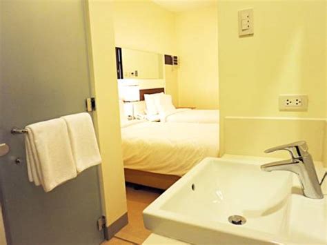 Go Hotels Ortigas Center | Special Deals and Offers Book Now!