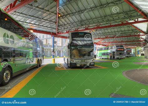 Go Buses at the Go Train Station Editorial Image - Image of commerce ...