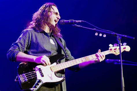 Geddy Lee Announces U.S. Book Tour – No Treble