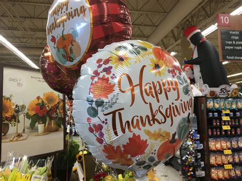 Debate: Which day of Thanksgiving week is busiest for grocery stores ...