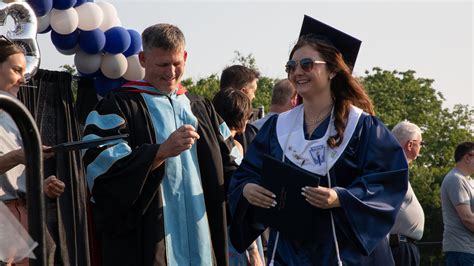 Graduation 2023: Commencement photos at Farragut High in Knoxville