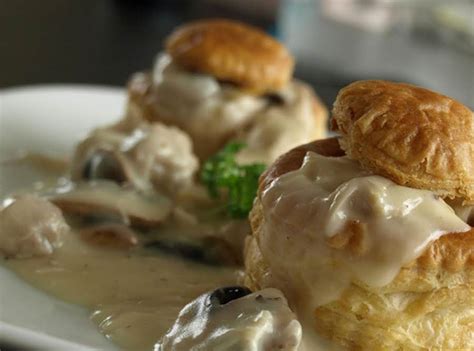 Chicken Vol Au Vent Recipe | Just A Pinch Recipes