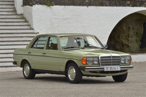 Mercedes Benz W123 - amazing photo gallery, some information and ...