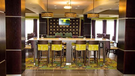 Holiday Inn Express & Suites Sikeston from $119. Sikeston Hotel Deals ...