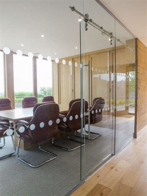 Frameless glass walls