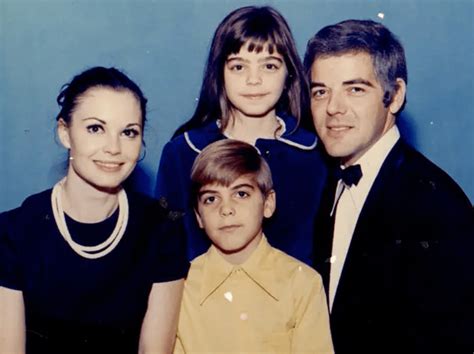 George Clooney Young: 19 Must-see Photos Of The Heartthrob Over The ...