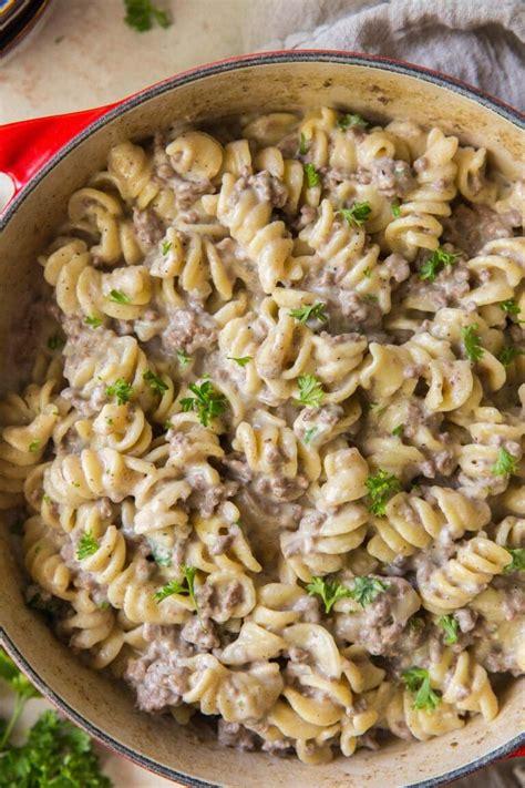 One Pot Ground Beef Stroganoff | YellowBlissRoad.com