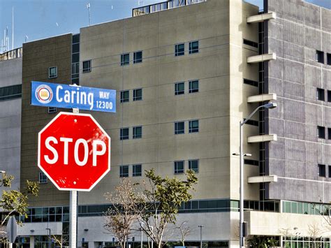 Kaiser hospital in Downey ranks high for social media — The Downey Patriot