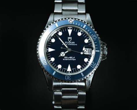 Rolex Submariner vs. Tudor Submariner - Crown & Caliber Blog